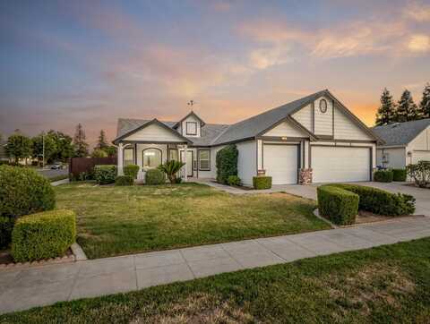 5807 Paul Avenue W, Fresno, CA 93722