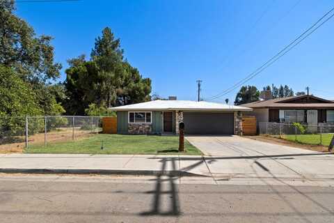 4513 Pioneer Drive, Bakersfield, CA 93306