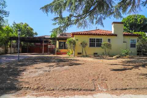 204 Terrace Avenue E, Fresno, CA 93704