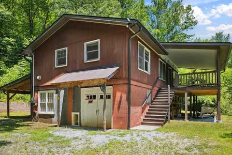182 Deer Crossing Road, Franklin, NC 28734