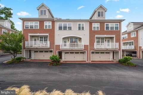 17 VILLAGE SQUARE, PAOLI, PA 19301