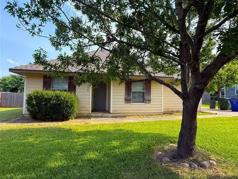306 E South Street, Whitesboro, TX 76273