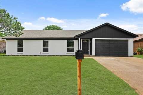 6210 Maple Springs Drive, Arlington, TX 76001