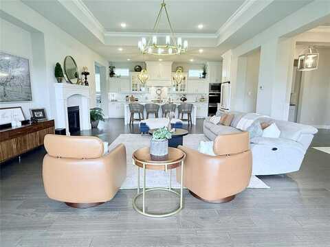 13912 Walsh Avenue, Fort Worth, TX 76008