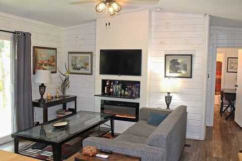 14617 San Jacinto Drive, Log Cabin, TX 75148