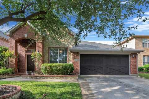 4948 Paddock Drive, Fort Worth, TX 76244