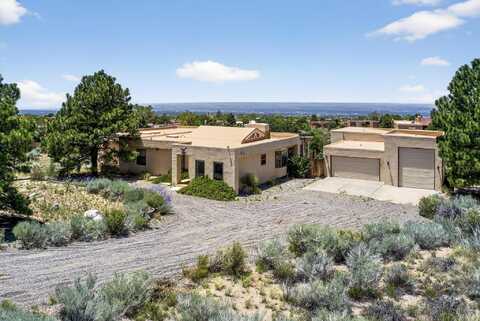 659 ROADRUNNER Lane NE, Albuquerque, NM 87122