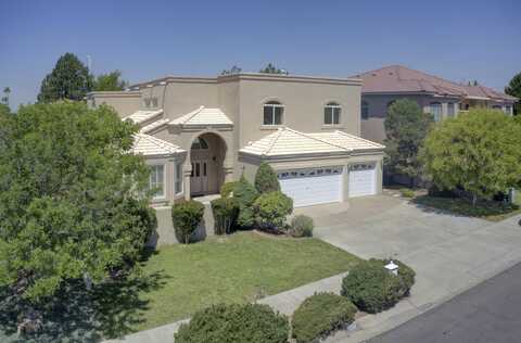 7015 Starshine Street NE, Albuquerque, NM 87111