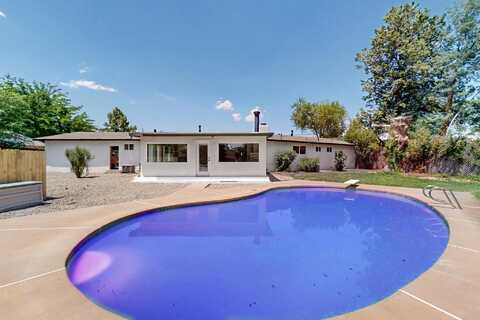 336 ENCHANTED VALLEY Place NW, Los Ranchos, NM 87107