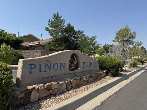 7616 BRIANNE Avenue NW, Albuquerque, NM 87114