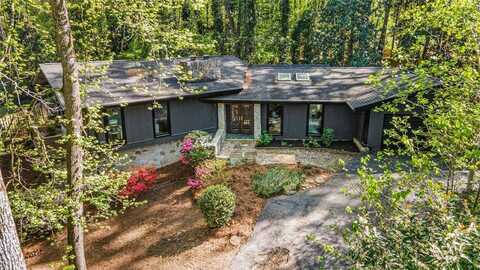 2568 SUGARPLUM Court NE, Atlanta, GA 30345