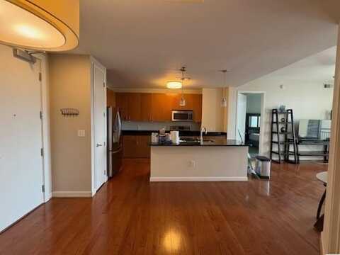 711 COSMOPOLITAN Drive NE, Atlanta, GA 30324