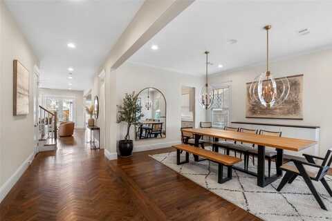 4601 Worth Street, Dallas, TX 75246