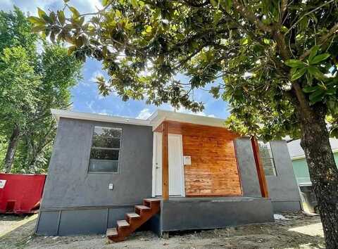 336 Bonnie View Road, Dallas, TX 75203