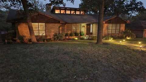 600 Ambassador Street, Denison, TX 75020