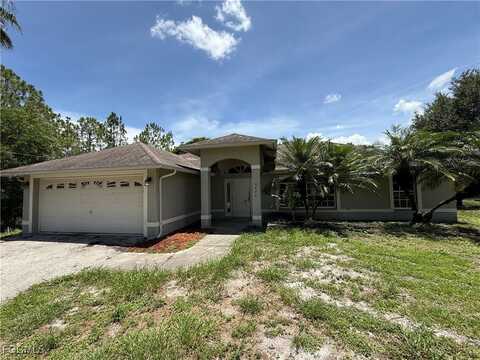 3590 60th Avenue NE, Naples, FL 34120
