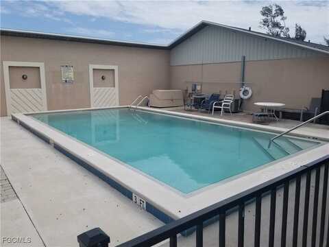 923 Gleason Parkway unit: 2, Cape Coral, FL 33914