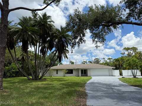 3715 Liberty Square, Fort Myers, FL 33908