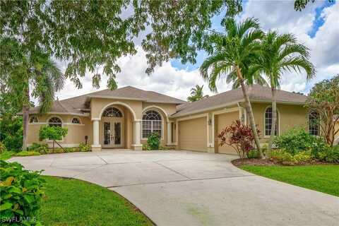 1140 10th Avenue N, Naples, FL 34102