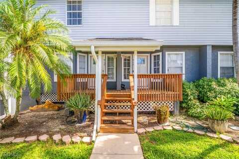 6156 lake front Drive, Fort Myers, FL 33908