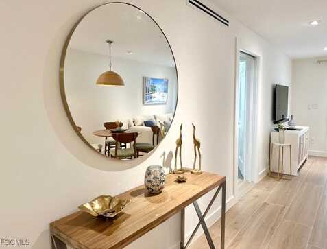 72 7th Street S unit: 112, Naples, FL 34102