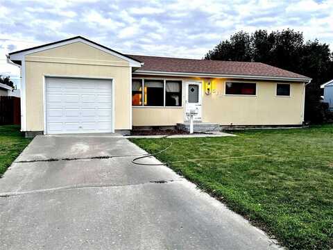 513 S 17th St, Worland, WY 82401