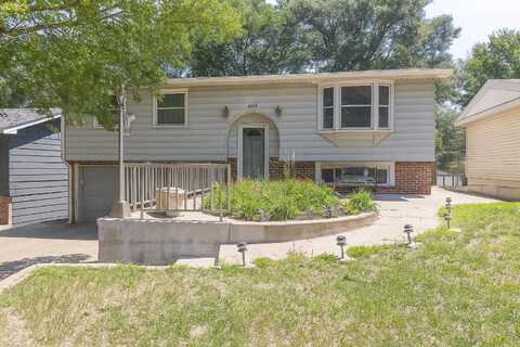 2638 S Rustin Street, Sioux City, IA 51106