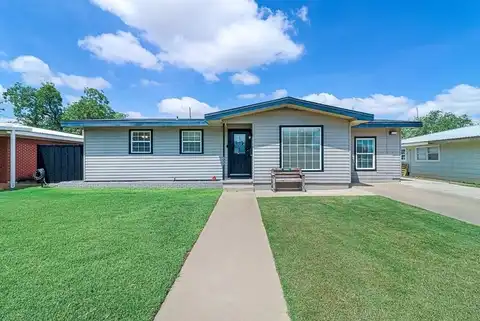 803 NW 10th St, Andrews, TX 79714