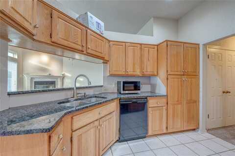 1825 PINNACLE Lane, Edmond, OK 73003