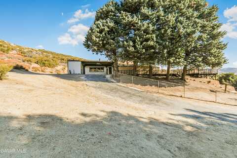 39631 W 87th Street, Leona Valley, CA 93551