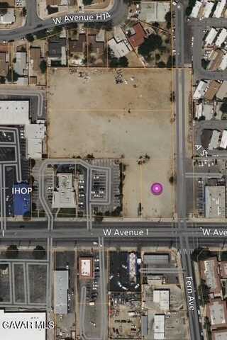 Cor Avenue I Fern Avenue, Lancaster, CA 93534