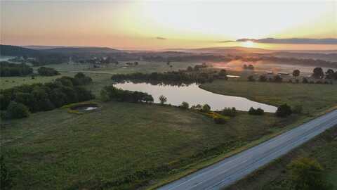 9 S State HWY 1 Highway, Hartshorne, OK 74547