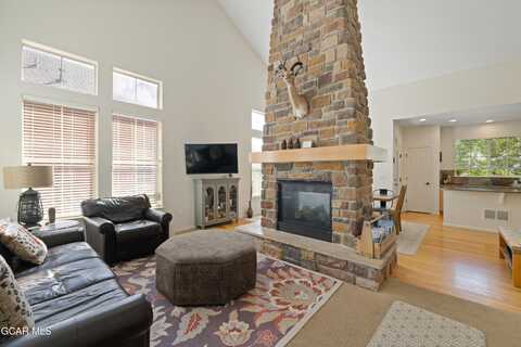 109 Deertrack Court, Granby, CO 80446