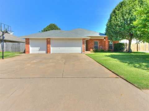 2613 E Hills Drive, Moore, OK 73160