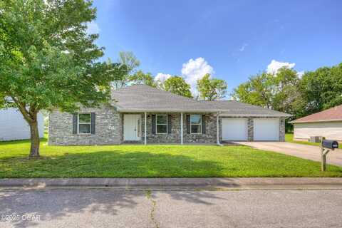 1412 Wyndham Lane, Carthage, MO 64836