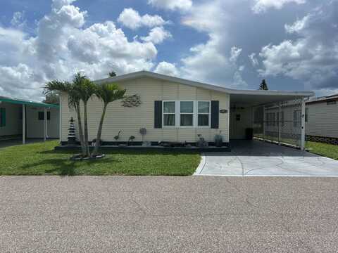 10723 Central Park Avenue, New Port Richey, FL 34655
