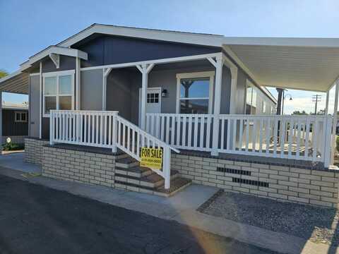 8545 Mission Gorge Road, Santee, CA 92071