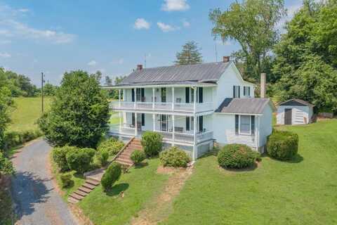 189 Old Roseland Rd, Roseland, VA 22967