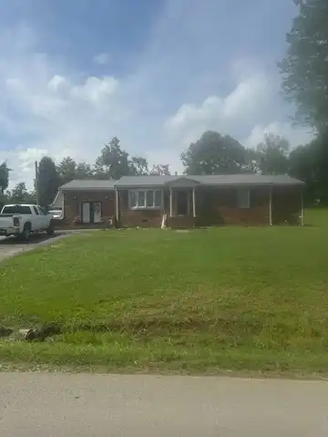 3537 Merle Travis Highway, Beechmont, KY 42323