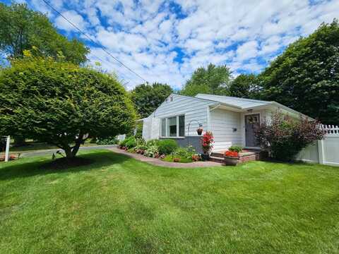 10 grace park dr, Commack, NY 11725