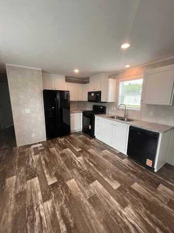 123 E.25th Ave, Muir, MI 49783