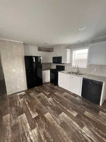124 E.25th Ave, Muir, MI 49783