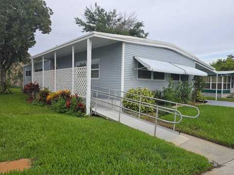 15509 Lakeshore Villa Dr., Tampa, FL 33613