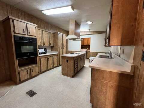 3340 Del Sol Blvd. Spc 111, San Diego, CA 92154