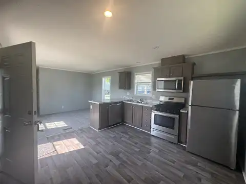 118 Glenn, Flushing, MI 48433
