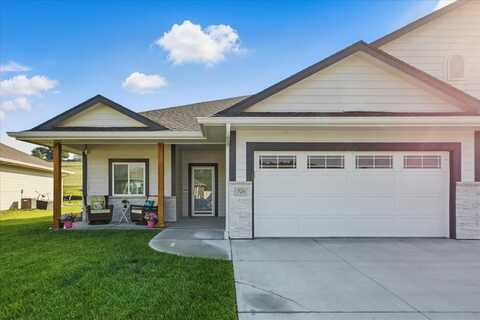 724 Oak Ridge Park, Glenwood, IA 51534
