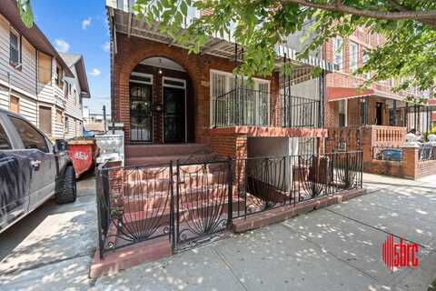 255 East 55th St, Brooklyn, NY 11203