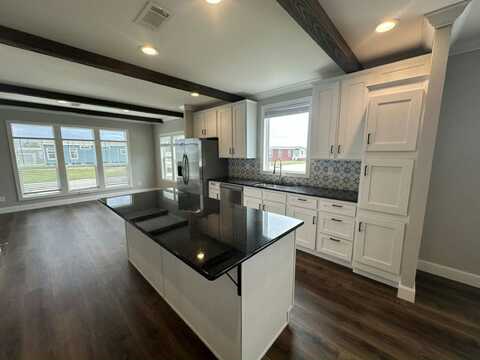 110 Paragon Pass, Willis, TX 77318