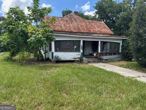 505 Strickland, Blackshear, GA 31516