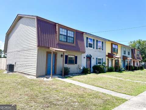 110 Pelican Pt, Saint Marys, GA 31558
